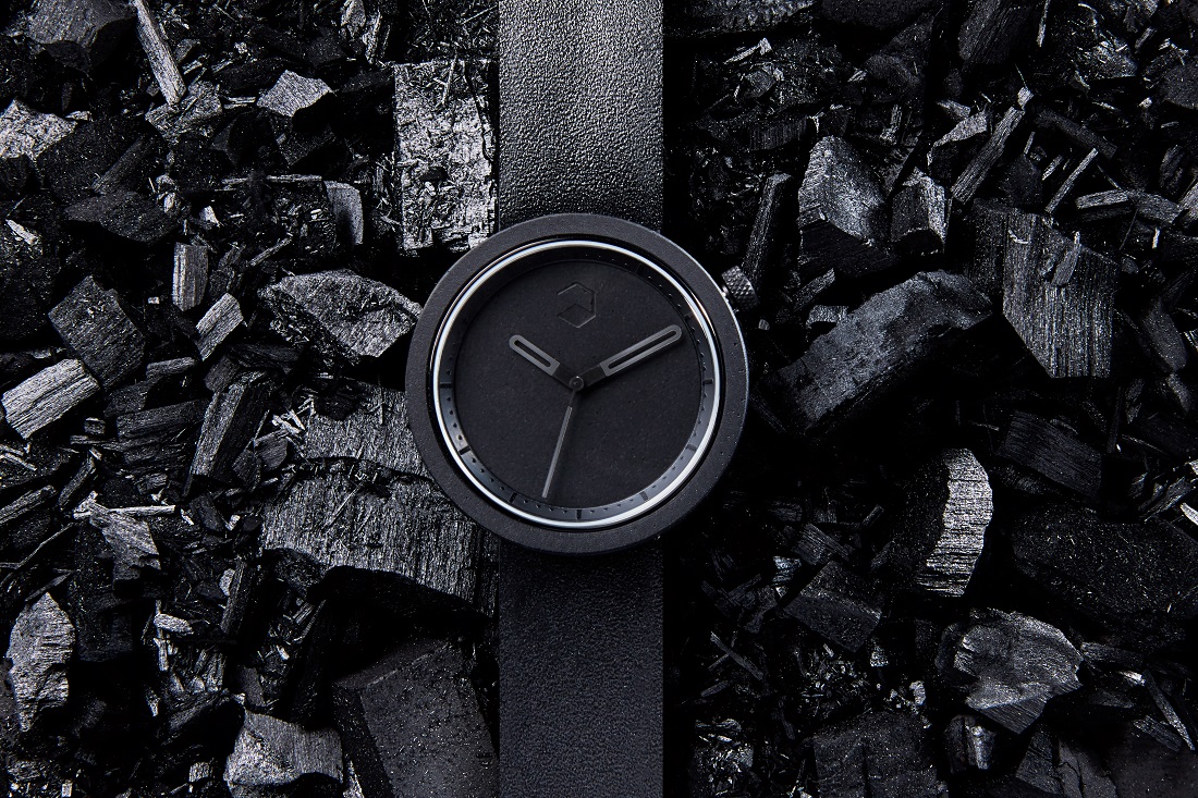 Aggregate Watches black 2